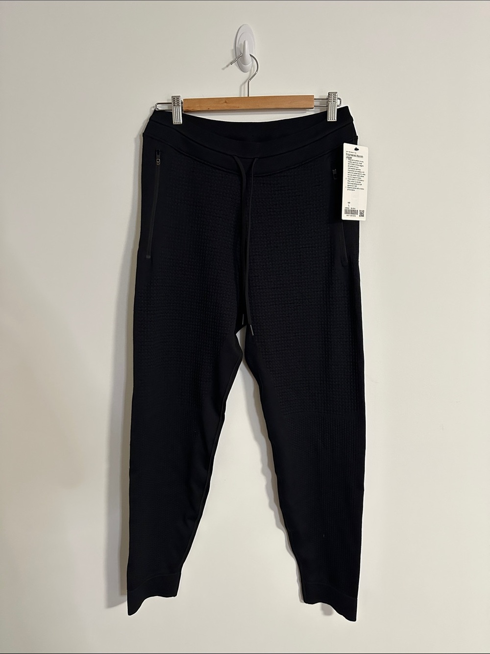 Lululemon Men's Engineered Warmth Joggers NWT Black Size L